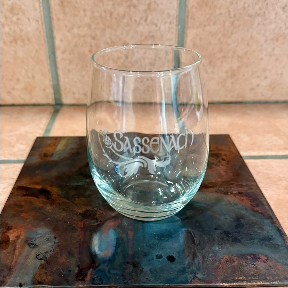 Outlander Sassenach Steamless Wine Glass